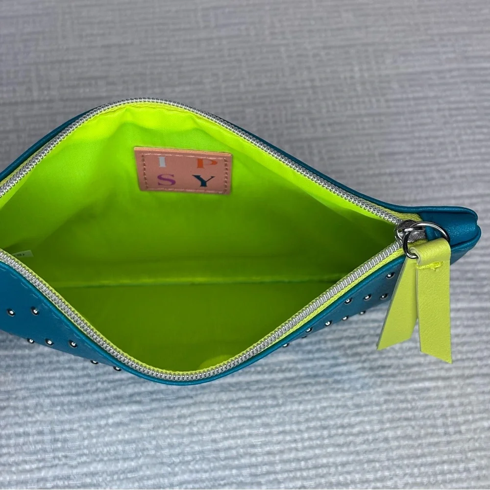 Ipsy Milestone 100th Glam Bag, Teal Studded - March 2020